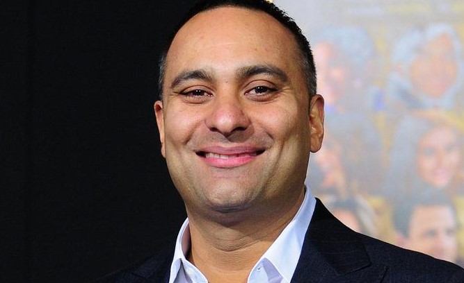 Russell Peters-Movies, Net Worth, Comedian, Wiki, Wife, Kids, House, Girlfriend